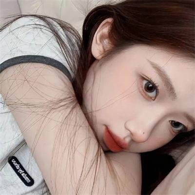 乐坛天后隐婚生子传闻，评论区沦陷，长达一周引热议